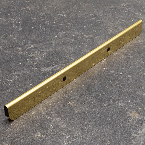 legatoria Dorsetto, dorsino rilegafogli metallico, 6mm. ORO, lunghezza 235mm, rilega fino a 6mm mediante l'ausilio di due viti di fissaggio nichelate.