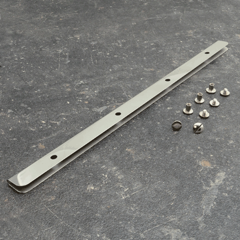 legatoria Dorsetto, dorsino rilegafogli metallico, 6mm. ARGENTO LUCIDO, lunghezza 320mm, rilega fino a 6mm mediante l�ausilio di due viti di fissaggio nichelate.