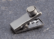 legatoria Molletta magnetica, 25x10mm NICHELATA. Dimensioni: 25x10mm, capacit: 10 fogli..