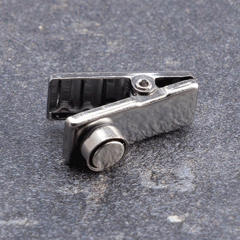 legatoria Molletta magnetica, 25x10mm NICHELATA. Dimensioni: 25x10mm, capacit: 10 fogli..