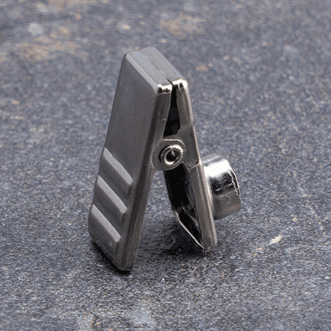 legatoria Molletta magnetica, 25x10mm NICHELATA. Dimensioni: 25x10mm, capacit: 10 fogli..