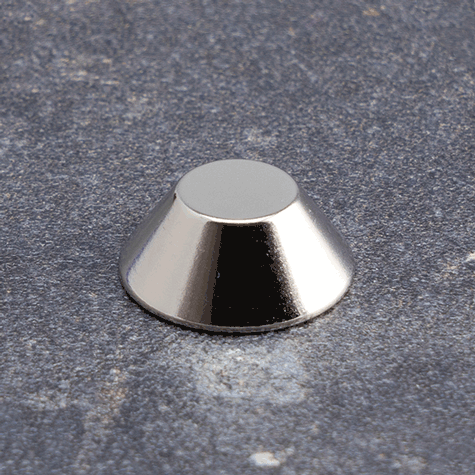 legatoria Calamita conica, diametro 20x10mm Calamita conica, superficie inferiore di diametro 20mm, superiore di 10mm; altezza 10mm (forza di attrazione: 4900gr).