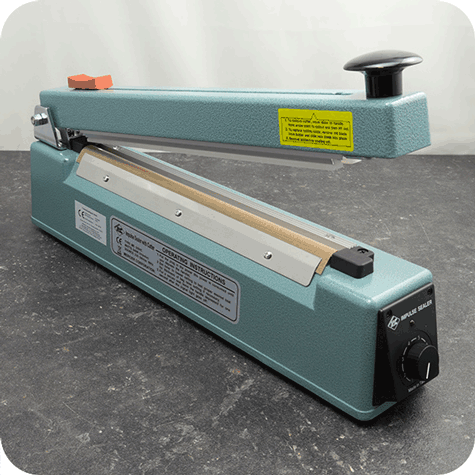 legatoria Saldatrice per polietilene, luce 300mm Saldatrice a impulsi per polietilene, per buste larghe fino a 300mm, 220V, 540W, con cutter integrato..