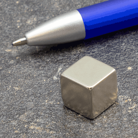 legatoria Calamita cubica, 12x12x12mm Calamita cubica in neodimio, grado magnetico N48 (forza di attrazione: 6300g).