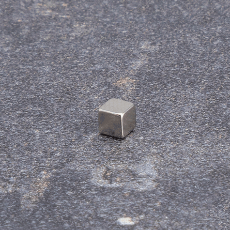 legatoria Calamita cubica, 4x4x4mm Calamita cubica in neodimio, grado magnetico N42 (forza di attrazione massima: 1100g).