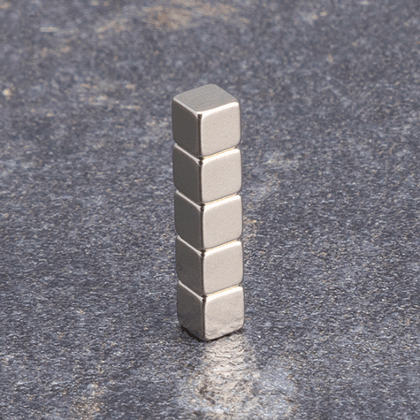 legatoria Calamita cubica, 4x4x4mm Calamita cubica in neodimio, grado magnetico N42 (forza di attrazione massima: 1100g).