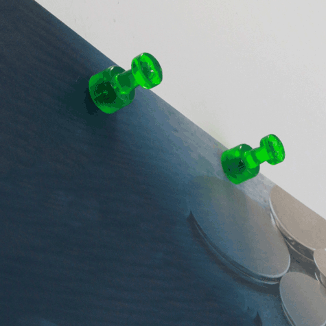 legatoria Bottoni magnetici diametro10mm. VERDI VERDI. Diametro: 10mm. Altezza: 16mm. Calamita con grado magnetico N35 (forza di attrazione: 500g) .