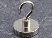 legatoria Gancio magnetico, diametro 32mm ARGENTO, in metallo, con magnete al neodimio. Diametro 32mm, alto 40mm, calamita con grado magnetico N38 (forza di attrazione:30kg) LEG3973