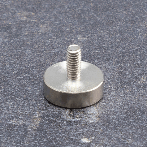 legatoria Magnete con vite, 16mm NICHELATO, in metallo, con magnete al neodimio N42. Diametro: 16mm, altezza: 13.5mm (forza di attrazione:8000g).