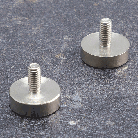 legatoria Magnete con vite, 16mm NICHELATO, in metallo, con magnete al neodimio N42. Diametro: 16mm, altezza: 13.5mm (forza di attrazione:8000g).