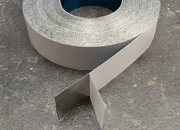 legatoria Nastro acciaioINOX autoadesivo, altezza30mm Nastro di acciaioINOX autoadesivo, altezza 30mm, spessore del materiale 0.15mm LEG4026