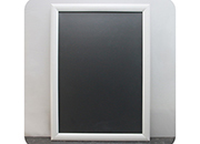 legatoria Cornice alluminio. scatto. A3 BIANCA BIANCA, ANGOLI SQUADRATI. Per fogli di dimensione A3(297x420mm). Dimensioni esterne: 330x450mm. Area visibile: 278x400mm. Altezza profilo: 25mm. La cornice � dotata di foglio protettivo in PVC trasparente antiriflesso LEG4092