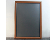 legatoria Cornice alluminio. scatto. A3 MARRONE MARRONE, ANGOLI SQUADRATI. Per fogli di dimensione A3(297x420mm). Dimensioni esterne: 330x450mm. Area visibile: 278x400mm. Altezza profilo: 25mm. La cornice  dotata di foglio protettivo in PVC trasparente antiriflesso.