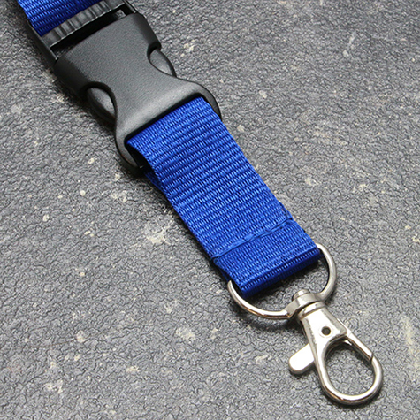 legatoria Cordoncino daCollo, portabadge estraibile, BLU con moschettone, fibbia in plastica e chiusura di sicurezza, cordoncino largo 20mm, lunghezza aperto 800mm.