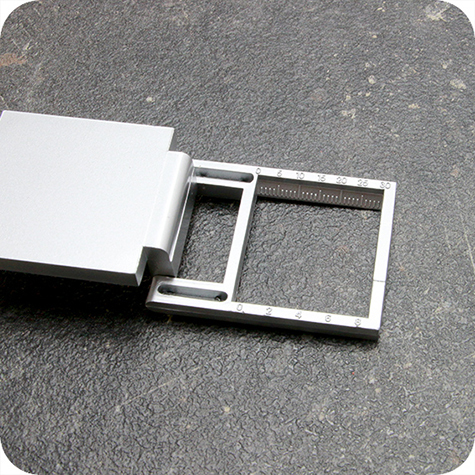 legatoria Lente ingrandimento 27mm, 5 ingrandimenti In plastica, priva di distorsioni, ingrandisce 5 volte l oggetto, lente in acrilico asferico con diametro di 27 mm, con scala di misurazione.