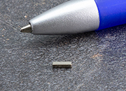 legatoria Calamita rettangolare. 5x1.5x1mm Calamita rettangolare in neodimio, grado magnetico N45 (forza di attrazione: 140g) LEG4140