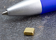 legatoria Calamita rettangolare. 5x5x2mm ORO. Calamita rettangolare in neodimio, grado magnetico N45 (forza di attrazione: 650g) LEG4146