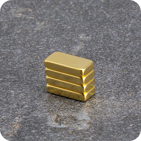 legatoria Calamita rettangolare. 10x5x2mm ORO. Calamita rettangolare in neodimio, grado magnetico N50 (forza di attrazione 1200g).