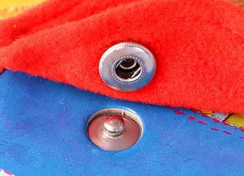 legatoria Bottone�automatico�a�pressione�tipo S OTTONATO, testa diametro 12.4 mm. Il bottone � composto da 4 pezzi*.