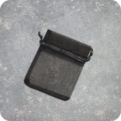 legatoria Sacchetti da regalo, organza, 75x100mm NERO, Sacchetto in organza, da regalo, 75x100mm, adatto per confezionare prodotti promozionali, bigiotteria, cosmetici, accessori..