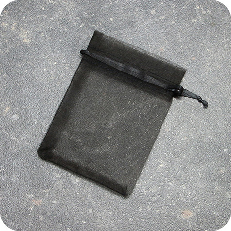 legatoria Sacchetti da regalo, organza, 90x120mm NERO, Sacchetto in organza, da regalo, 90x120mm, adatto per confezionare prodotti promozionali, bigiotteria, cosmetici, accessori..