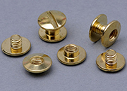 legatoria Viti sepolte rilegatura, OTTONATE, 3mm lunghezza 3mm, testa diametro 10mm, tubetto diametro 5mm, una testa fissa ed una mobile. Per lunghezza, si intende la distanza INTERNA tra le due teste, che corrisponde allo spessore del volume da rilegare LEG4250