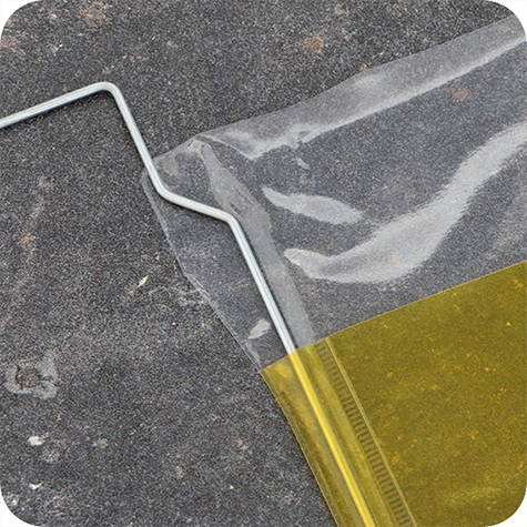 legatoria Busta rinforzata. A5 lato lungo GIALLO TRASPARENTE, con rinforzi metallici, senza pattella di chiusura, aperta sul lato corto, in PVC flessibile 140 micron, per inserire fogli formato A5 (148x210cm).