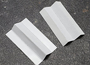 legatoria Soffietto autoadesivo interno prepiegato 60x20mm  Materiale telato. Perfette per una facile produzione di cartelline e buste con capienza variabile. La parte adesiva si applica sulla superficie interna della cartellina LEG4293