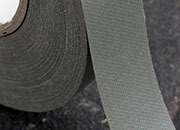 legatoria NastroAutoadesivo bordaDorso, 19mm, GRIGIO nastro speciale in carta telata per ricoprire il dorso di blocchi pinzati. Elegante effetto tessuto, spessore 200 micron. Utilizzato nelle industrie grafiche per bordature e dorsature di libri, registri, quaderni, blocchi per assegni e formulari.