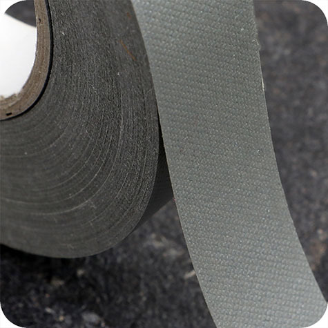 legatoria NastroAutoadesivo bordaDorso, 19mm, GRIGIO nastro speciale in carta telata per ricoprire il dorso di blocchi pinzati. Elegante effetto tessuto, spessore 200 micron. Utilizzato nelle industrie grafiche per bordature e dorsature di libri, registri, quaderni, blocchi per assegni e formulari.