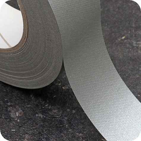 legatoria NastroAutoadesivo bordaDorso, 38mm, GRIGIO nastro speciale in carta telata per ricoprire il dorso di blocchi pinzati. Elegante effetto tessuto, spessore 200 micron. Utilizzato nelle industrie grafiche per bordature e dorsature di libri, registri, quaderni, blocchi per assegni e formulari.