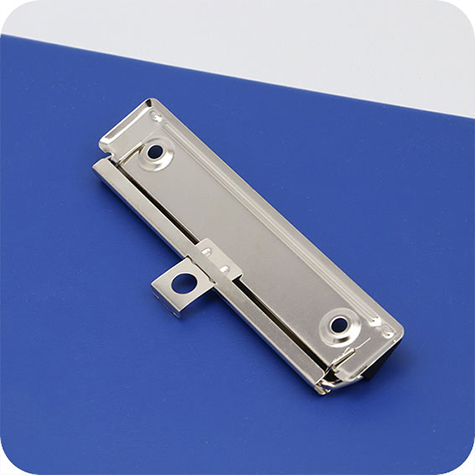 legatoria Molletta fermacarta 120x30mm NICHELATA, Angoli gommati e gancio per appendere. Contiene fino a 100 fogli (10mm), interasse rivetti 87mm. rivetti non inclusi.