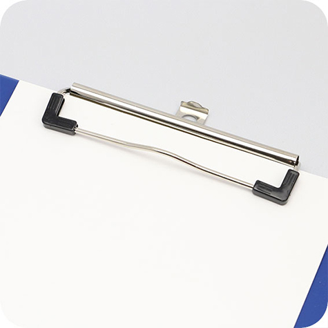 legatoria Molletta fermacarta 120x30mm NICHELATA, Angoli gommati e gancio per appendere. Contiene fino a 100 fogli (10mm), interasse rivetti 87mm. rivetti non inclusi.