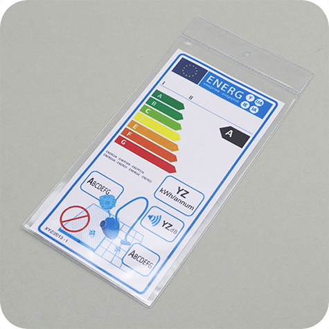 legatoria Busta U. foro. 78x152mm TRASPARENTE, con lato sporgente e con foro da 5mm per l�appensione, in PCV morbido da 140 micron, aperta sul lato corto. Formato esterno 87x162mm. Senza patella di chiusura.