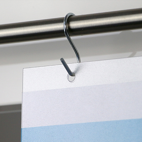 legatoria PortaLocandinaAppendivile A3Verticale 297x420mm PortaCartello TRASPARENTE, con 2 FORI per appensione (5mm), formato A3 (297x420mm). In PVC rigido da 400 micron antiriflesso.