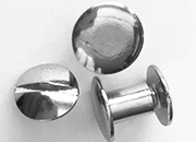 legatoria Viti sepolte rilegatura, NICHELATE, 7mm lunghezza mm 7, testa diametro 10mm, tubetto diametro 5mm, una testa fissa ed una mobile. Per lunghezza, si intende la distanza INTERNA tra le due teste, che corrisponde allo spessore del volume da rilegare leg448