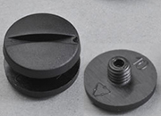 legatoria Viti sepolte rilegatura. plastica 5mm  NERO, lunghezza mm 5, diametro testa 12mm, diametro tubetto 5mm, una testa fissa ed una mobile, LVI6105. Per lunghezza, si intende la distanza INTERNA tra le due teste, che corrisponde allo spessore del volume da rilegare.