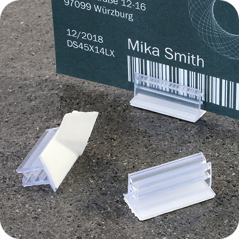 legatoria Porta cartellino autoadesivo 25x12mm TRASPARENTE, angolo di 90 gradi. Con base autoadesiva in schiuma di polietilene.