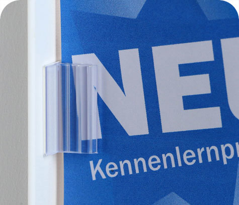 legatoria Porta cartellino autoadesivo 75x120mm TRASPARENTE, angolo di 90 gradi. Con base autoadesiva in schiuma di polietilene.