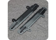 legatoria Fastener autoadesivo in 4 parti, 150x20mm NERO, con banda perforata per archiviazione su raccoglitori ad anelli, assemblato. Composto da Base 150x20mm in PVC rigido da 300 micron. Linguella 148x5mm verniciata. Pressino 100x12mm in PVC rigido da 300 micron. Base con 2 occhielli (120x24mm + 13mm per occhielli) in PVC rigido da 400 micron per rilegare il fascicolo su raccoglitori ad anelli. Prodotto originale tedesco. MADE IN GERMANY.