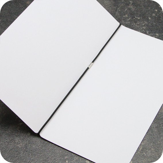 legatoria Anello elastico rivestito in tessuto, 580mm NERO, spessore 2mm, le due estremita sono congiunte con una chiusura metallica per formare un anello che ben si adatta a rilegare dei fogli formato A4 (297mm).