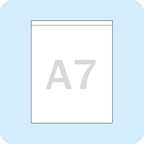 legatoria Busta autoadesiva A7 (74x105mm) in vinile trasparente (colla acrilica trasparente), apertura sul lato corto.