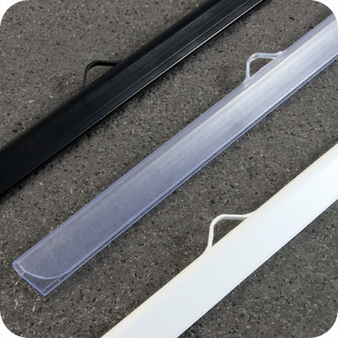 legatoria Listelli appendi poster in PVC, 594mm BIANCO. In PCV rigido, spessore 13mm, consiste in una coppia di listelli (superiore ed inferiore). Il listello superiore e dotato di due ganci per l’appensione.