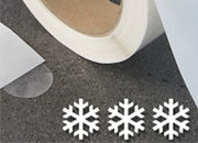 legatoria Bollini basse temperature, perforati, 20mm TRASPARENTI, adesivo permanente adatto a frigoriferi, in rotolo, con perforazione mediana per la rottura del bollino se si tenta di rimuoverlo. Temperatura di applicazione fino a -20. Temperatura di esercizio da -40 a +60 LEG723