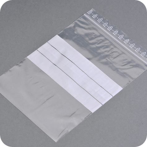 legatoria Sacchetti richiudibili (minigrip), con etichetta, 200x300mm TRASPARENTE, in polietilene pesante da 90 micron, aperti sul lato corto, con zip di chiusura. Con 3 fasce bianche adatte alla scrittura manuale per etichettatura.