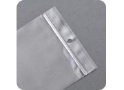 legatoria Sacchetti richiudibili (minigrip), con foro, 70x100mm TRASPARENTE, in polietilene da 50 micron, aperti sul lato corto, con zip di chiusura. Con perforazione circolare leg842