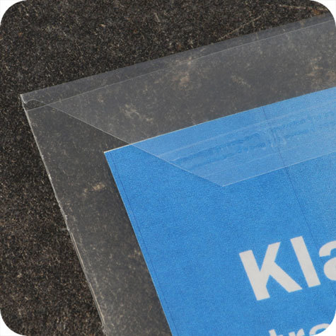 legatoria Sacchetto con chiusura autoadesiva, 229x114mm TRASPARENTE, in polipropilene da 100 micron, con patella da 30mm e banda autoadesiva di chiusura sul lato lungo, adatta anche per mailing.