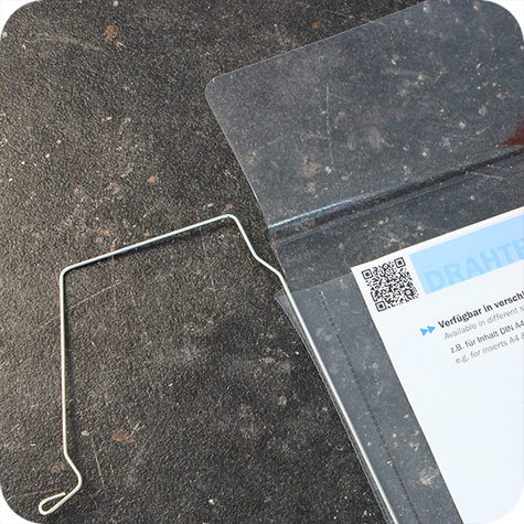 legatoria Busta rinforzata. A4 lato lungo TRASPARENTE, con rinforzi metallici, con pattella di chiusura, aperta sul lato corto, in PVC flessibile 140 micron, per inserire fogli formato A4 (210x297cm).