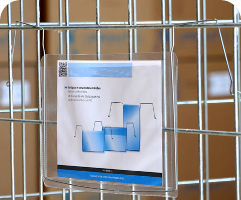 legatoria Busta rinforzata. A5 lato lungo TRASPARENTE, con rinforzi metallici, senza pattella di chiusura, aperta sul lato corto, in PVC flessibile 140 micron, per inserire fogli formato A5 (148x210cm).