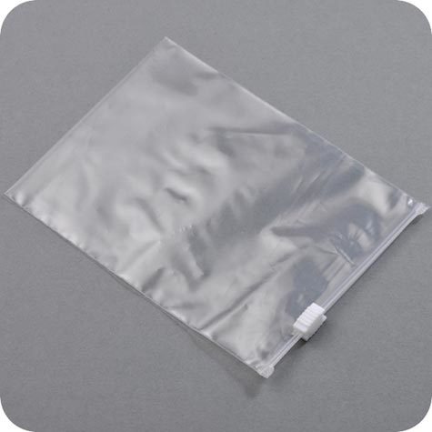 legatoria Busta con cursore. 225x310mm TRASPARENTE, in polietilene da 60 micron, aperti sul lato corto, con cursore per chiusura. .